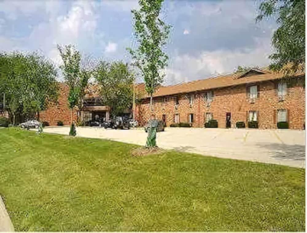Clarion Pointe Bloomington-Normal Near I-55 And University Luaran gambar