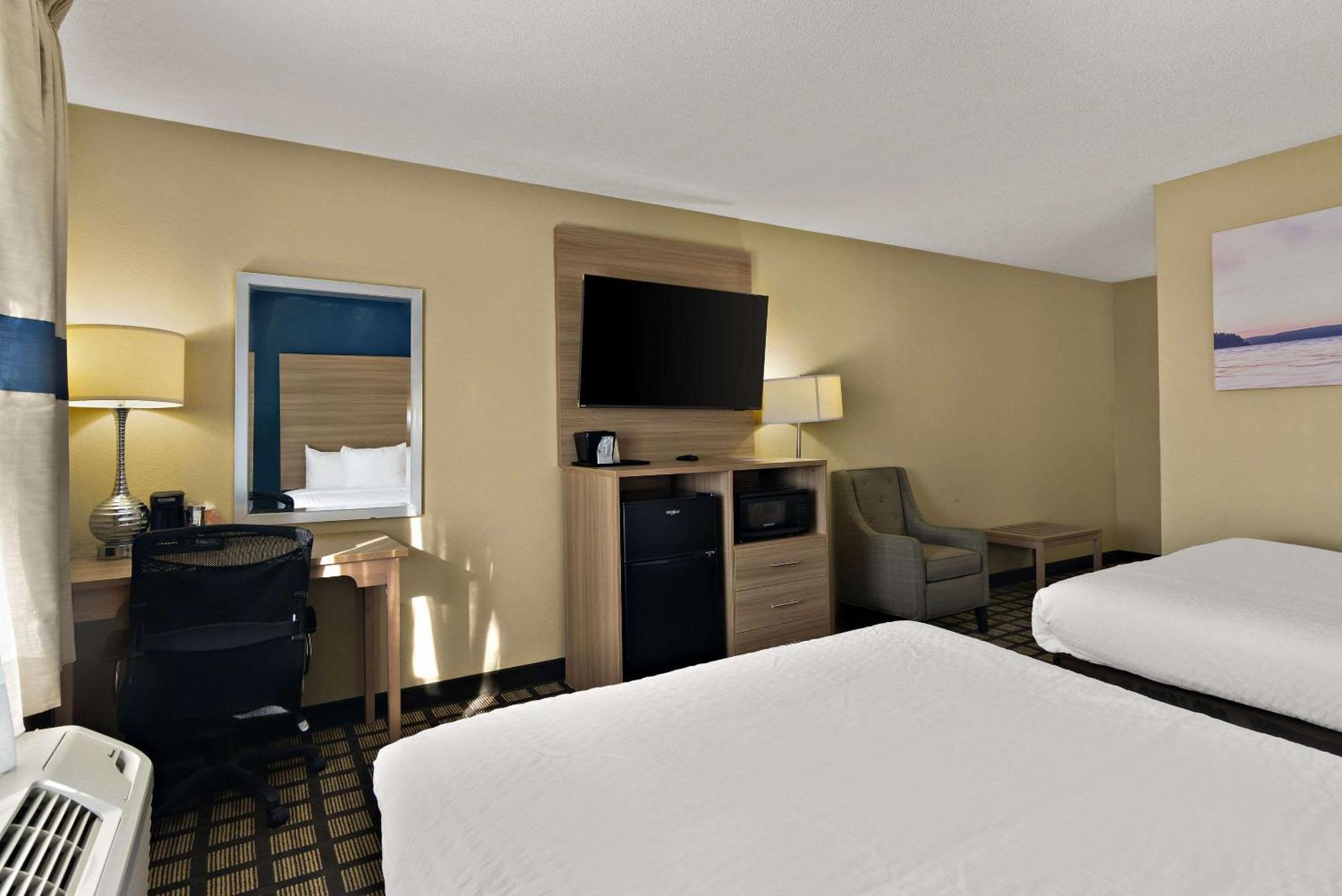 Clarion Pointe Bloomington-Normal Near I-55 And University Luaran gambar