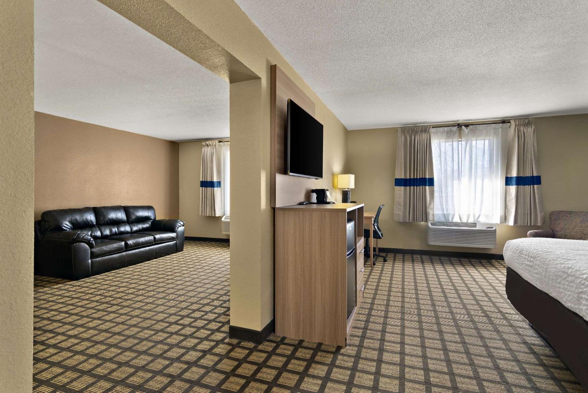 Clarion Pointe Bloomington-Normal Near I-55 And University Luaran gambar